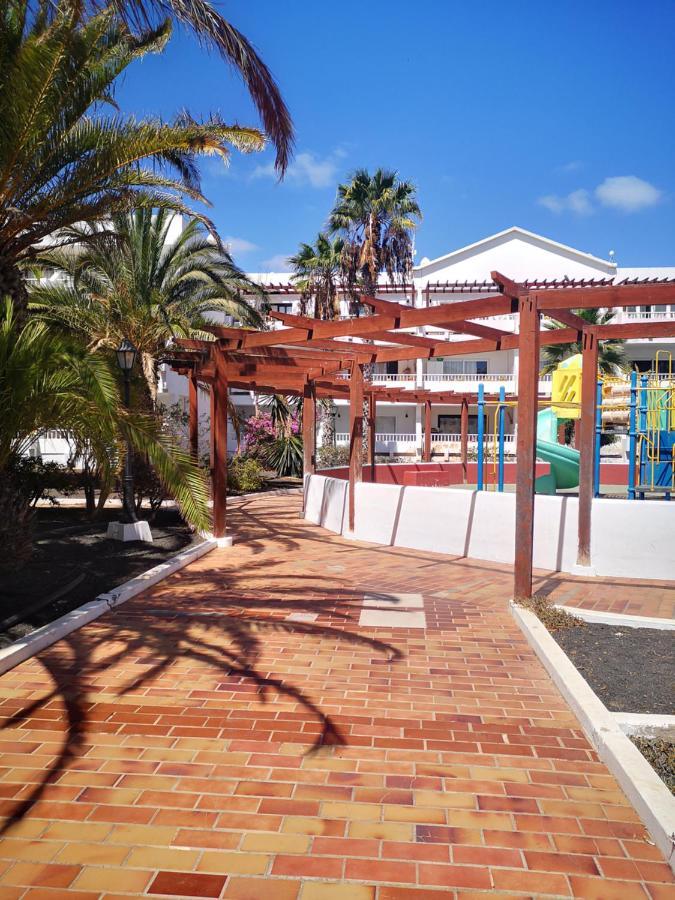 Comfortable Cleo Apartment With Large Terrace Costa Teguise Exterior foto
